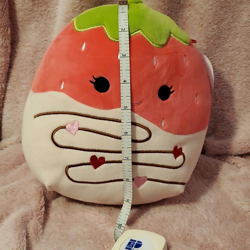 Original Squishmallow "Scarlet the Strawberry" 2023 - Picture 6 of 8
